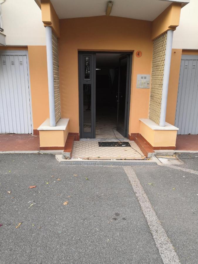 Apartament House Henry Vado Ligure Zewnętrze zdjęcie