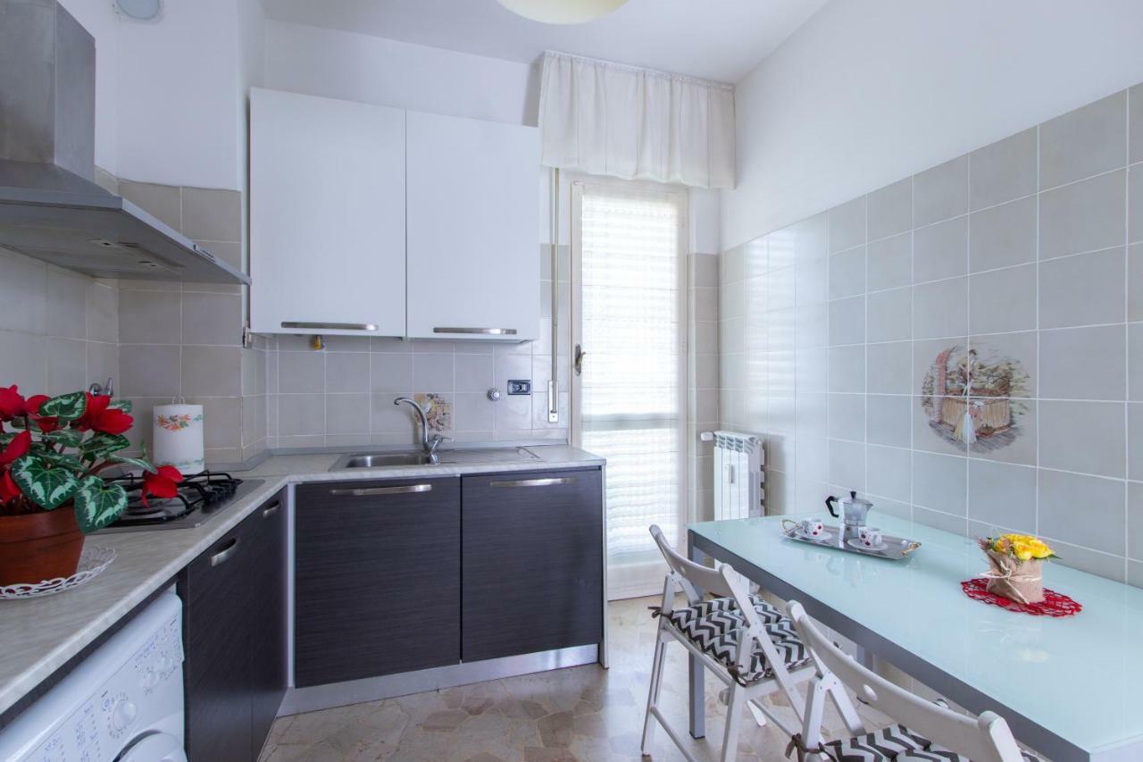 Apartament House Henry Vado Ligure Zewnętrze zdjęcie